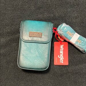 Wrangler Turquoise Crossbody Bag with Detachable Strap